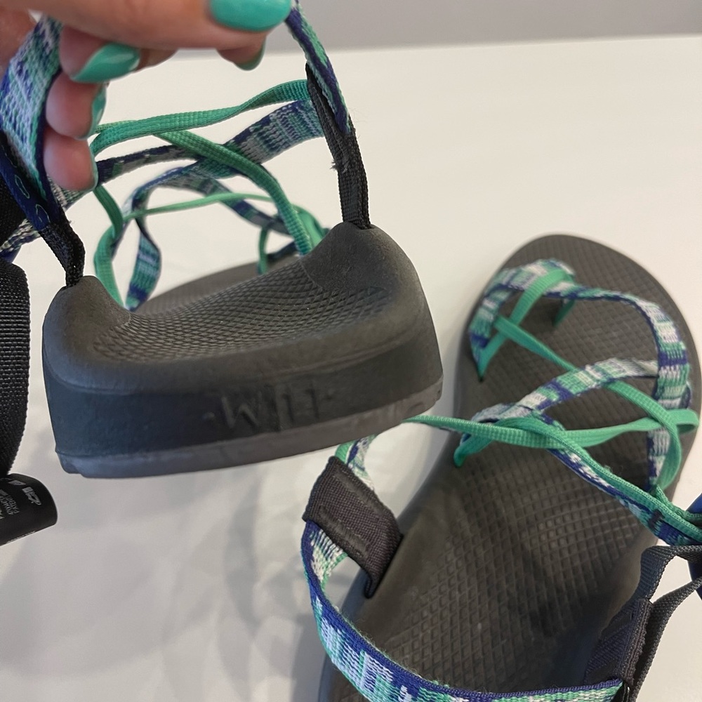 Woman’s Chaco Hiking Sandals green and blue size 11 - Picture 6 of 10